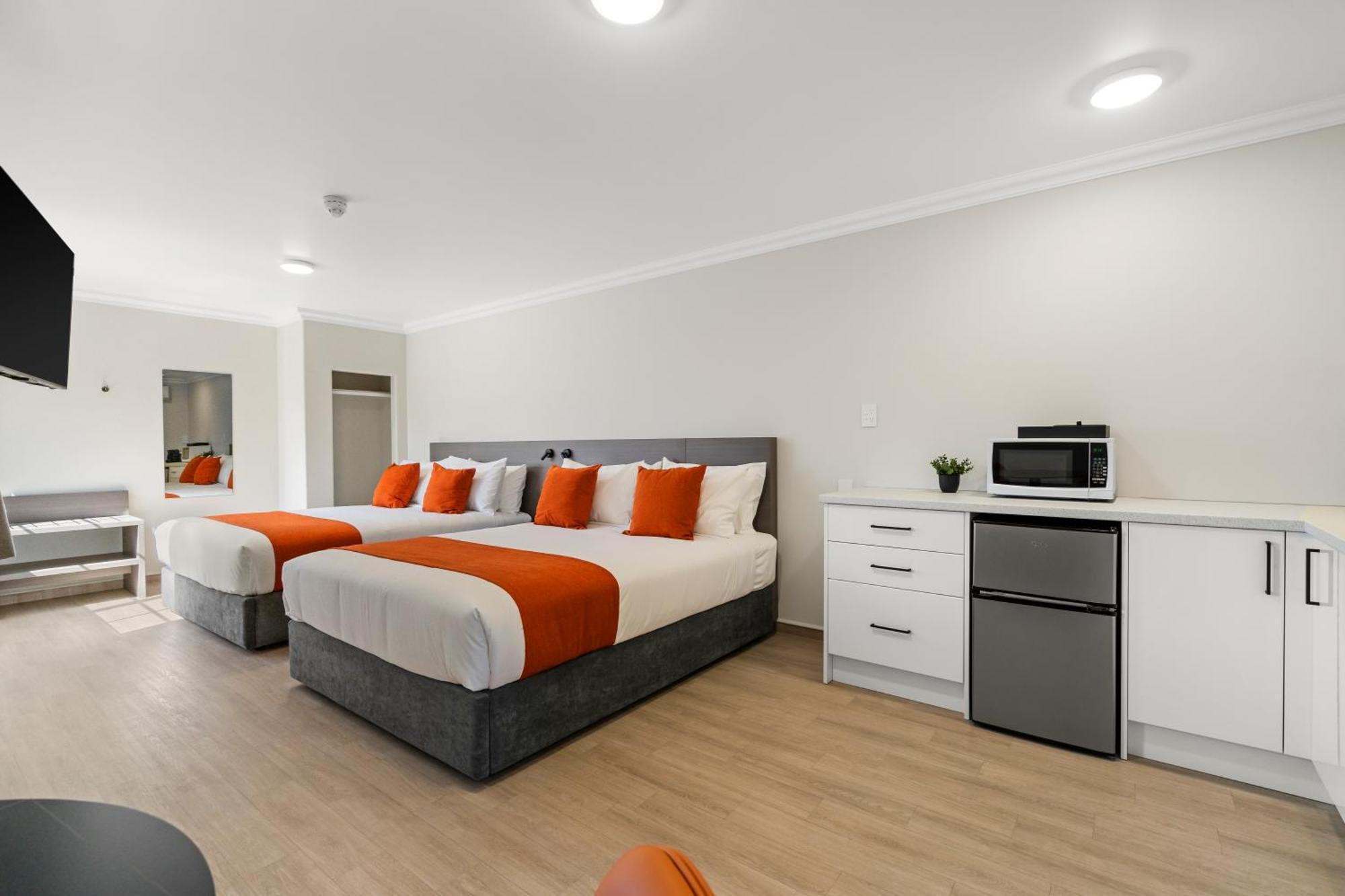 Stay 280 & Stay 284 Rotorua - Refurbished Modern Accommodation ภายนอก รูปภาพ
