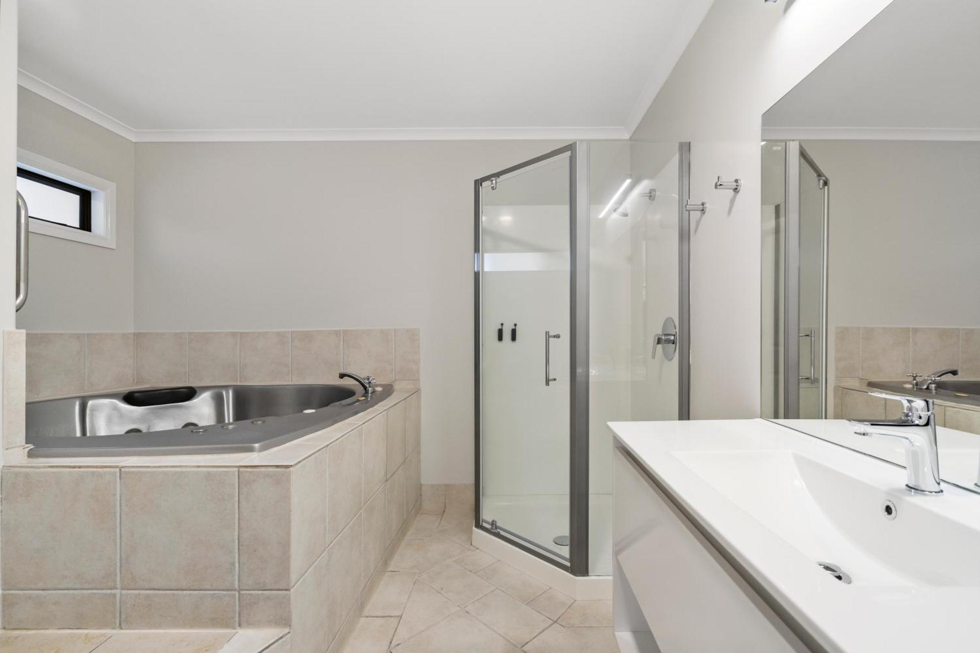 Stay 280 & Stay 284 Rotorua - Refurbished Modern Accommodation ห้อง รูปภาพ