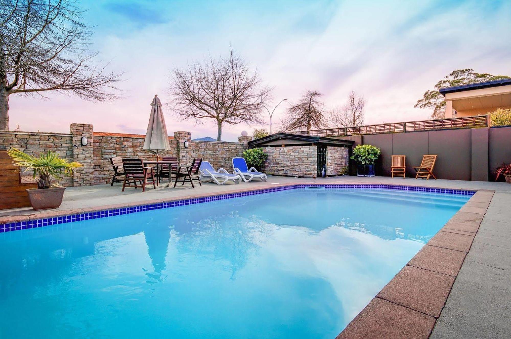 Stay 280 & Stay 284 Rotorua - Refurbished Modern Accommodation ภายนอก รูปภาพ