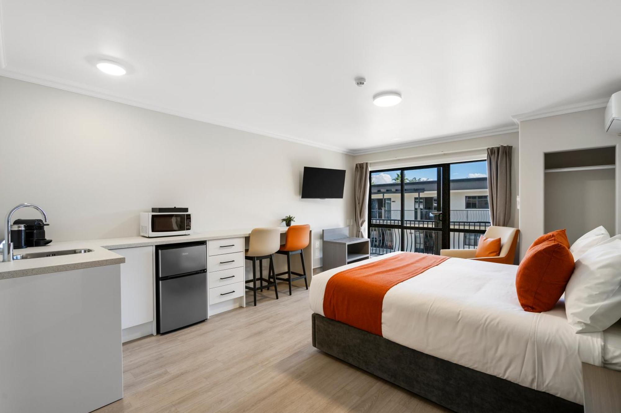 Stay 280 & Stay 284 Rotorua - Refurbished Modern Accommodation ภายนอก รูปภาพ
