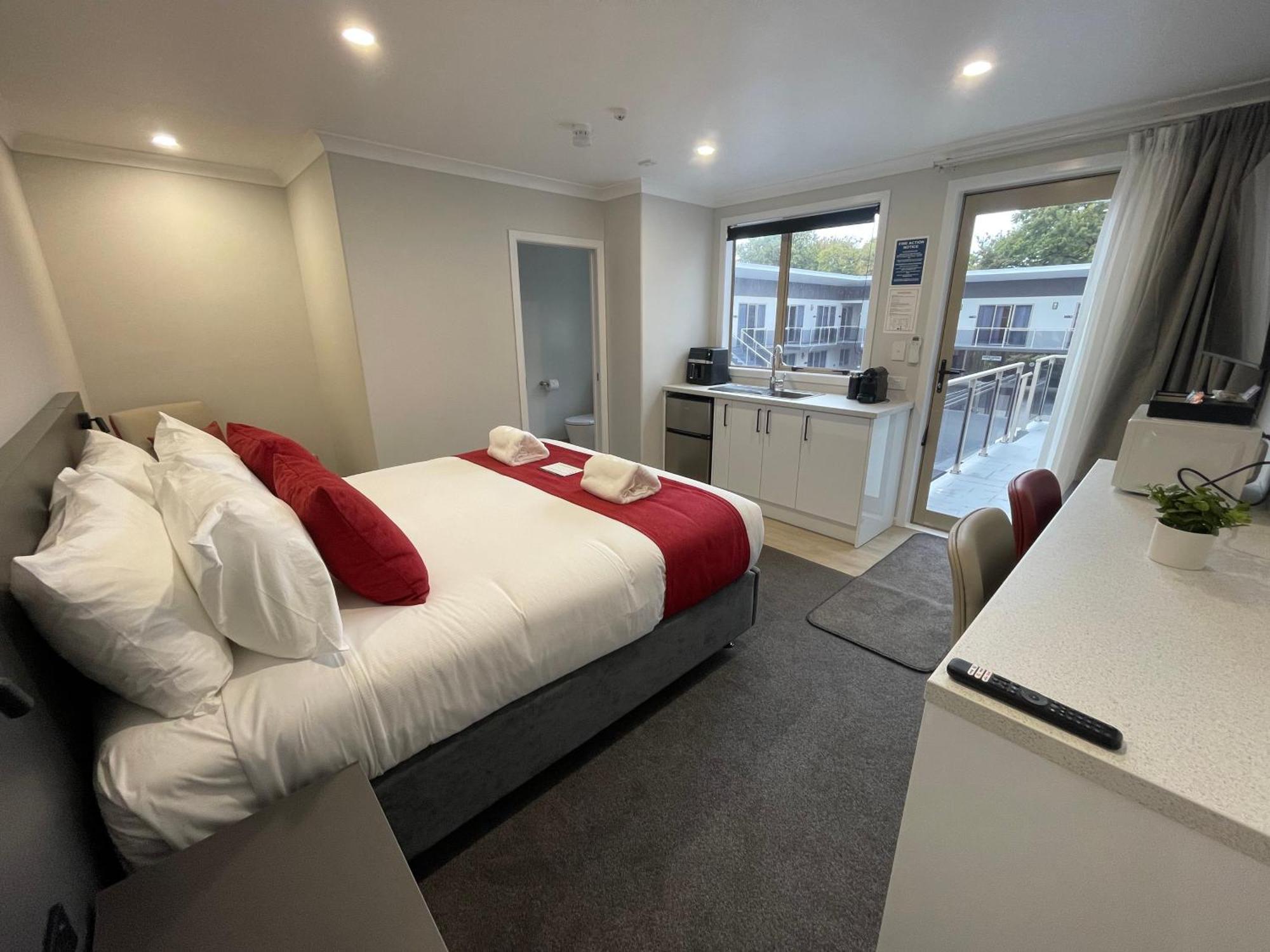 Stay 280 & Stay 284 Rotorua - Refurbished Modern Accommodation ห้อง รูปภาพ