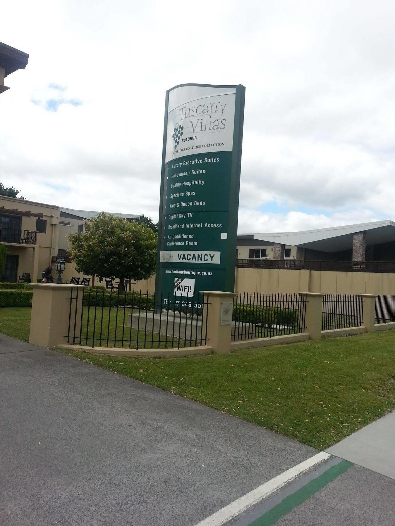 Stay 280 & Stay 284 Rotorua - Refurbished Modern Accommodation ภายนอก รูปภาพ