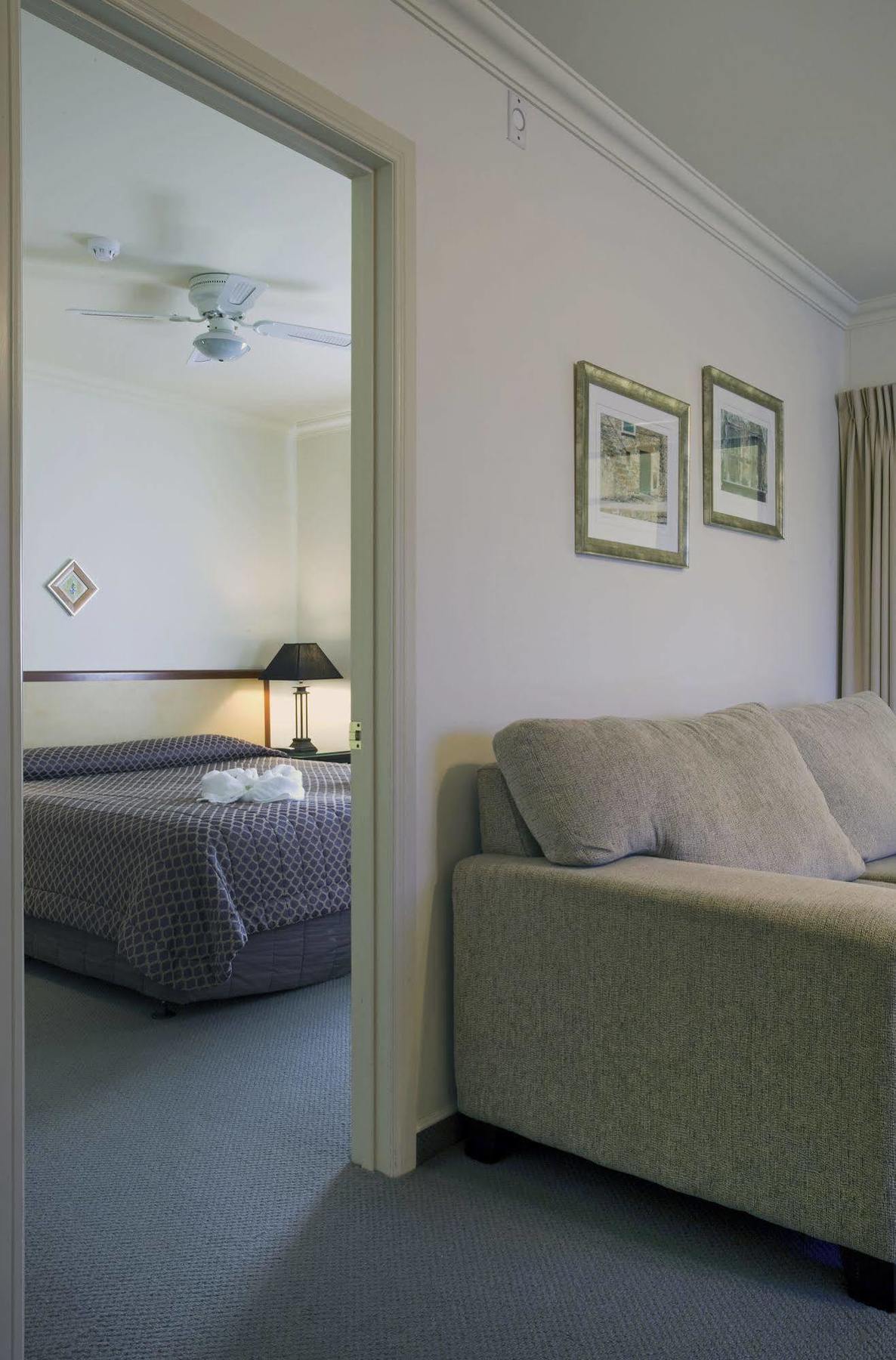 Stay 280 & Stay 284 Rotorua - Refurbished Modern Accommodation ภายนอก รูปภาพ